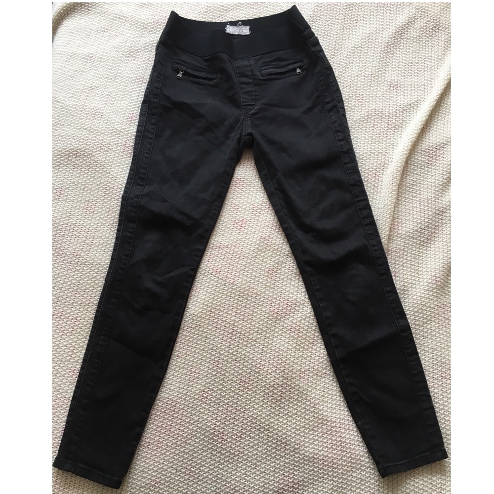 Free People Stretch Denim Jeggings (Black)